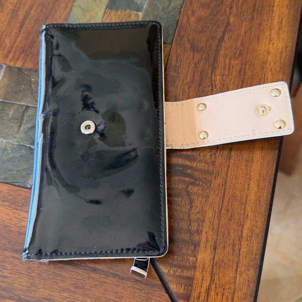 Kate Spade Pasadena Black Patent  Stacy Envelope Wallet - Picture 3 of 8